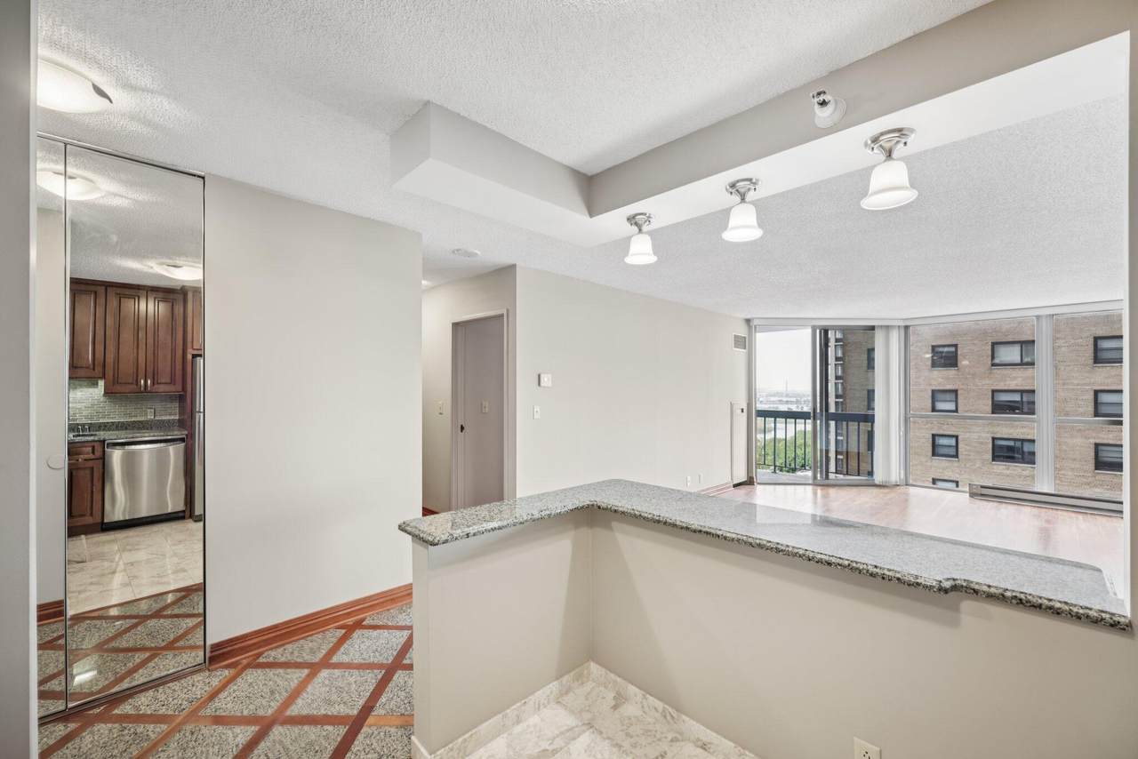 1660 Prospect Ave - Photo 1