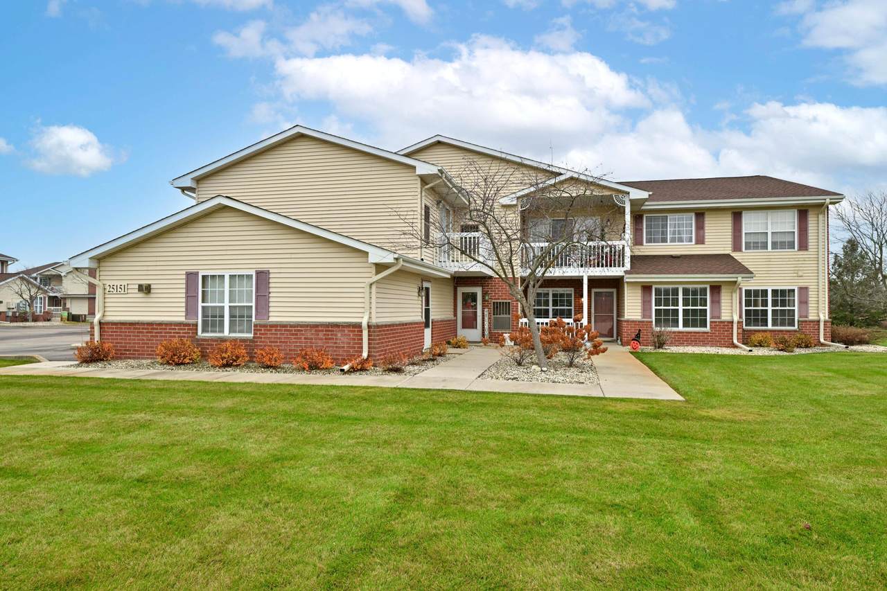 25151 87th St - Photo 1