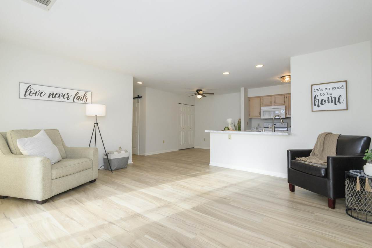 8782 Woodbridge Dr - Photo 1