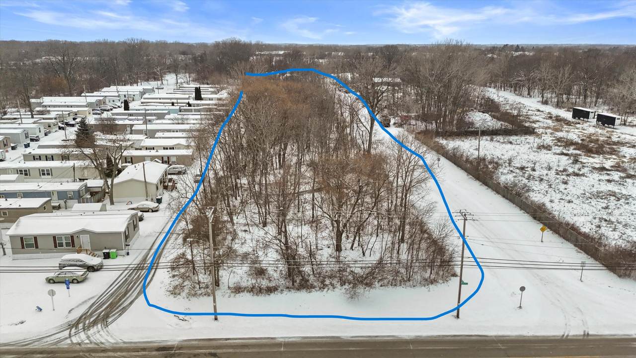 8465 5th Ave - Photo 1