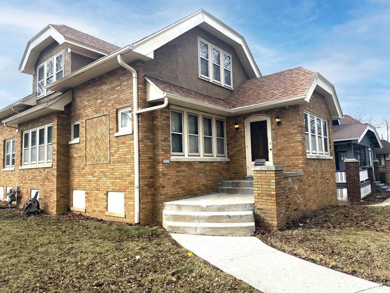 2503 48th St - Photo 1