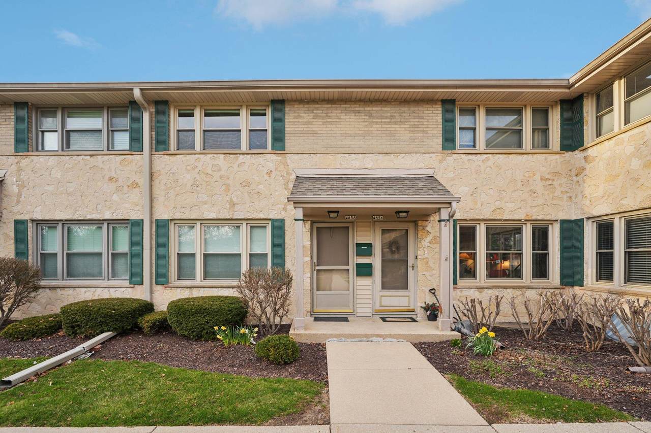4858 Shoreland Ave - Photo 1