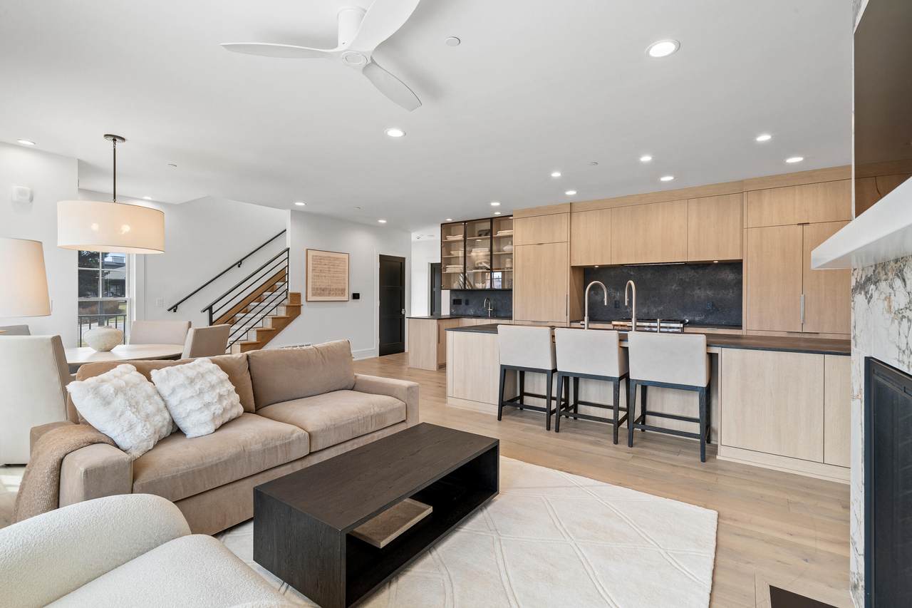278 High St - Photo 1