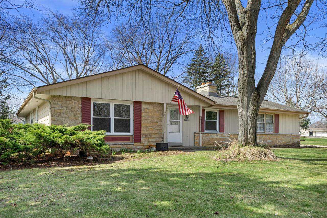 N81W22561 Susan Pl - Photo 1
