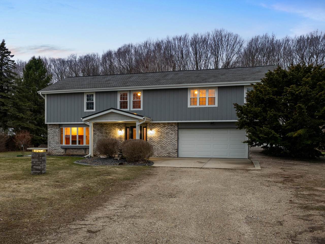 5304 Woodland Dr - Photo 1