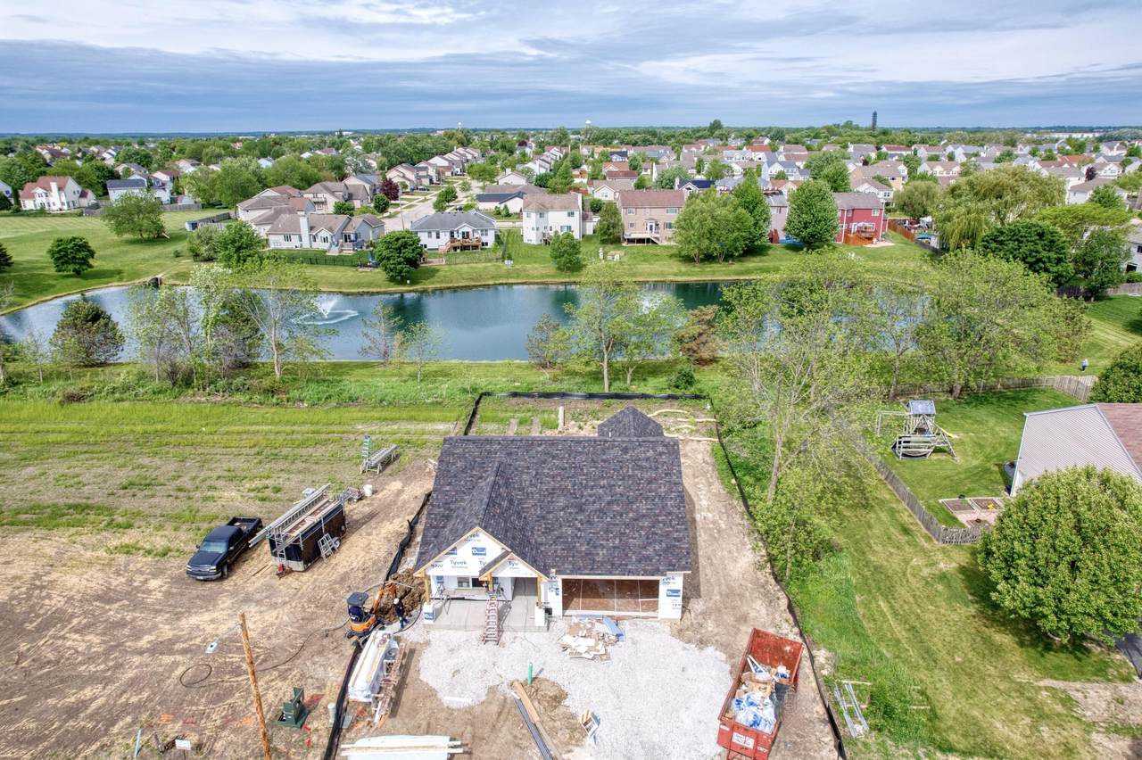 6524 90th Ct - Photo 1