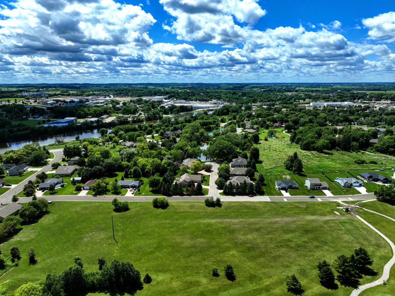 https://bt-photos.global.ssl.fastly.net/milwaukee/1280_boomver_2_1967625-2.jpg
