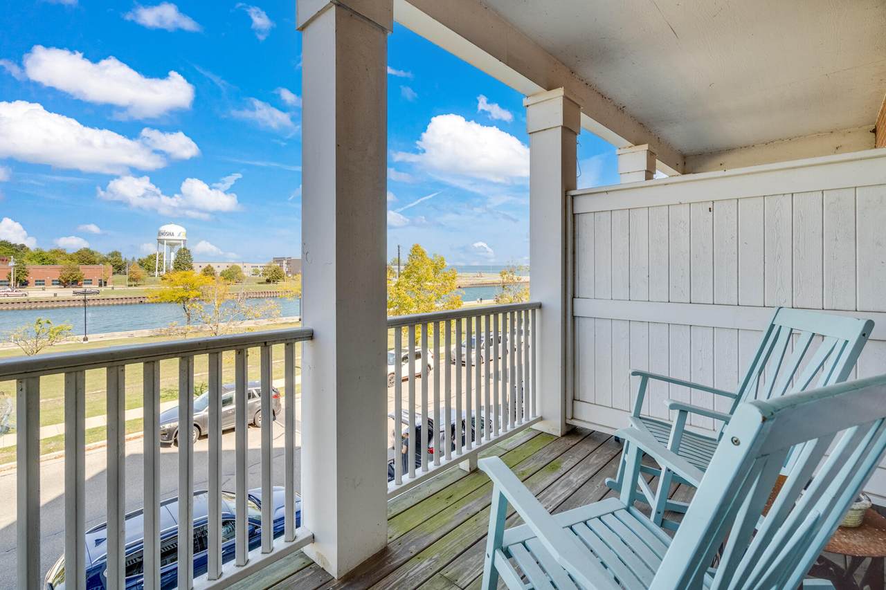 209 54th St - Photo 1