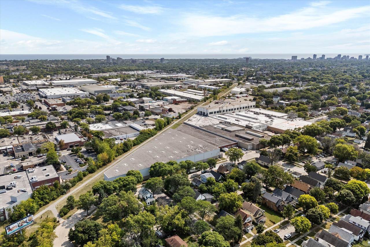 https://bt-photos.global.ssl.fastly.net/milwaukee/1280_boomver_3_1970418-2.jpg