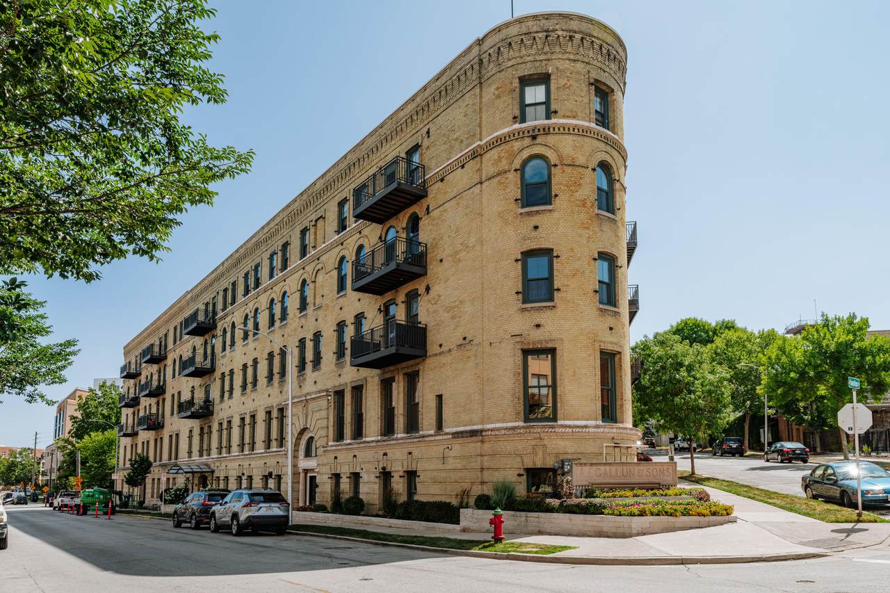 1818 Water St - Photo 1
