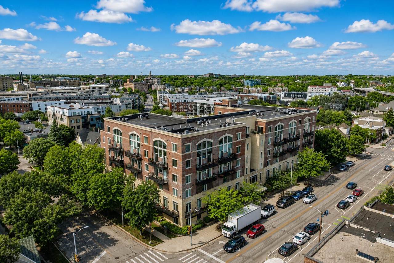 1515 Van Buren St - Photo 1