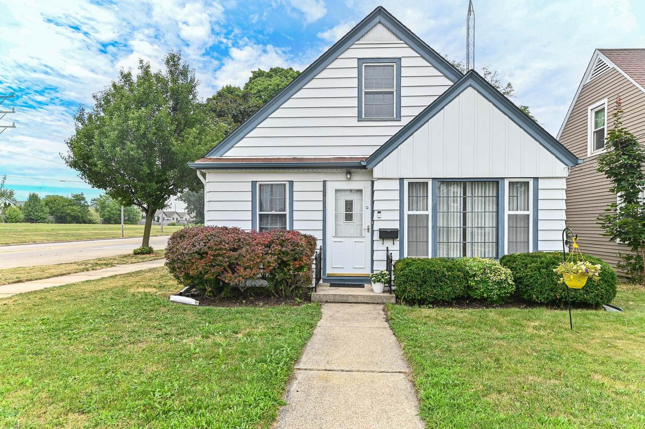 3022 21st St - Photo 1