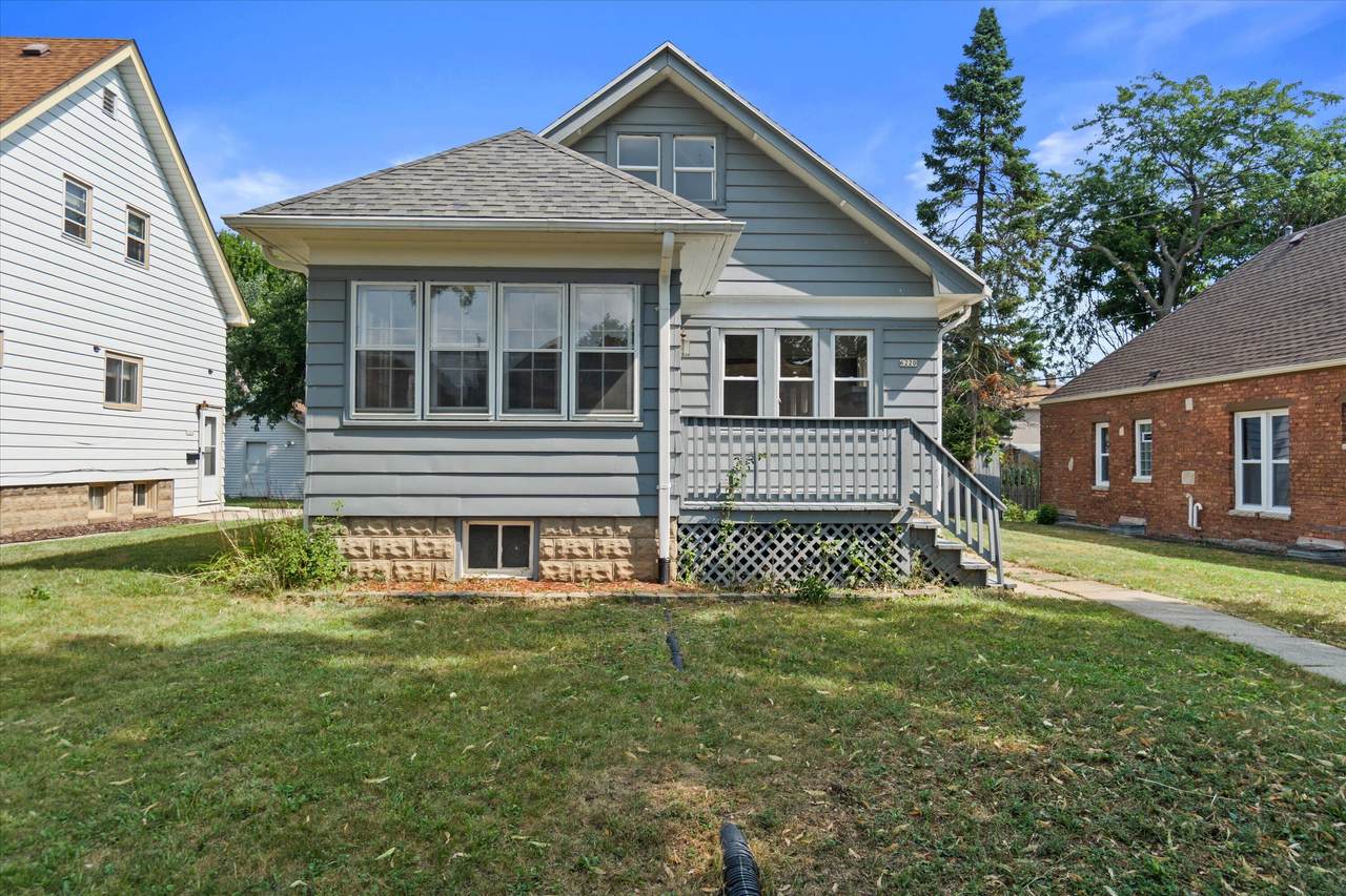 6220 Girard Ave - Photo 1