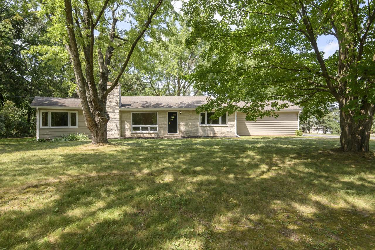S38W31714 Wern Way - Photo 1