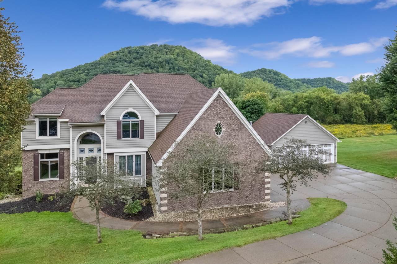 801 Spring Brook Dr - Photo 1