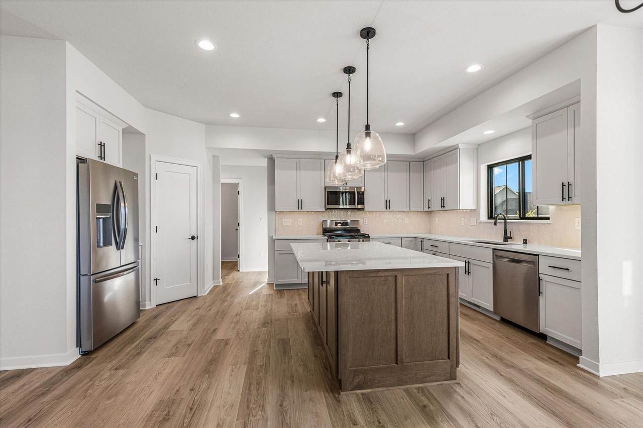 https://bt-photos.global.ssl.fastly.net/milwaukee/1280_boomver_2_1978406-2.jpg