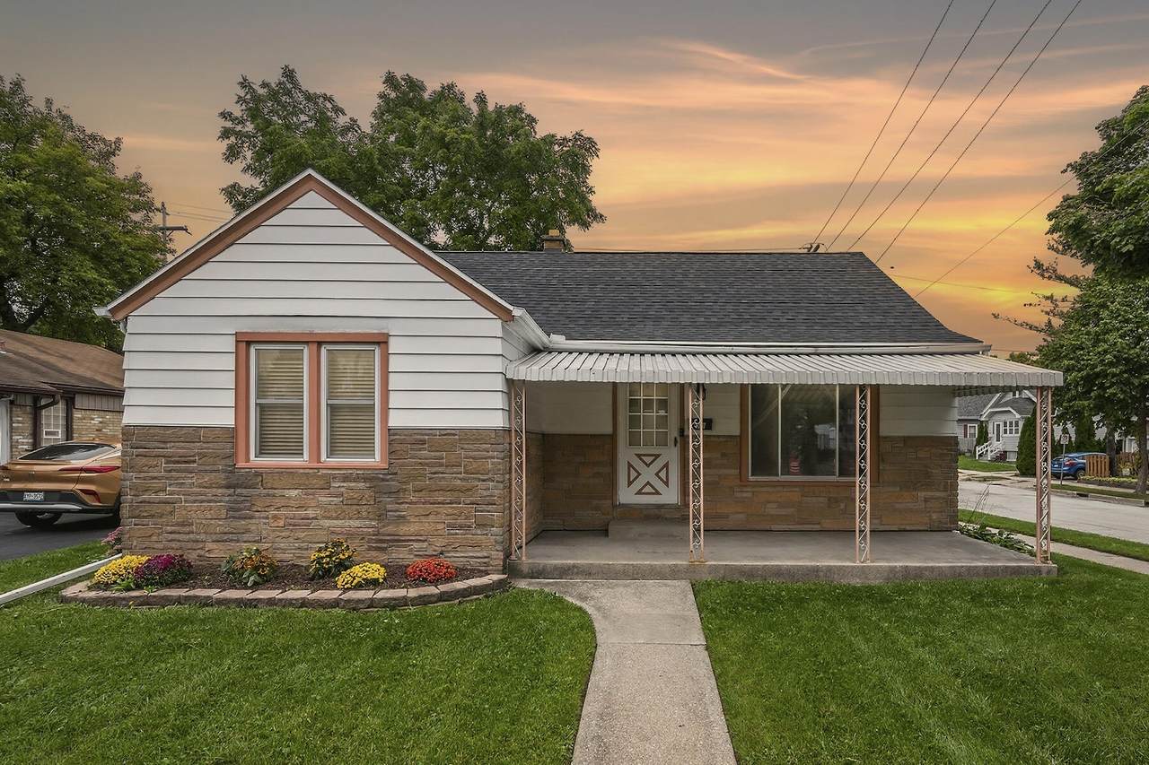 1603 92nd St - Photo 1