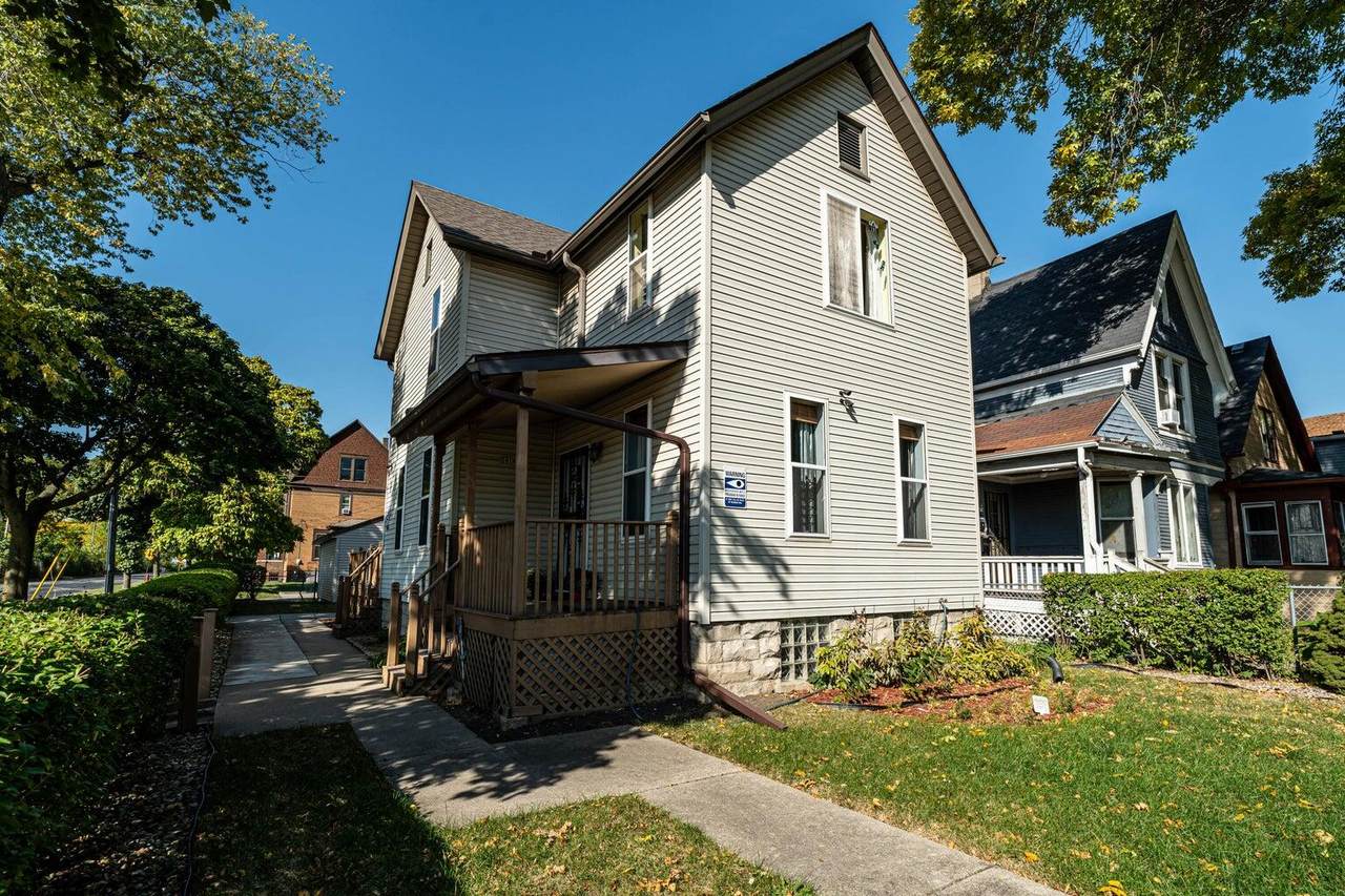 201 36th St - Photo 1