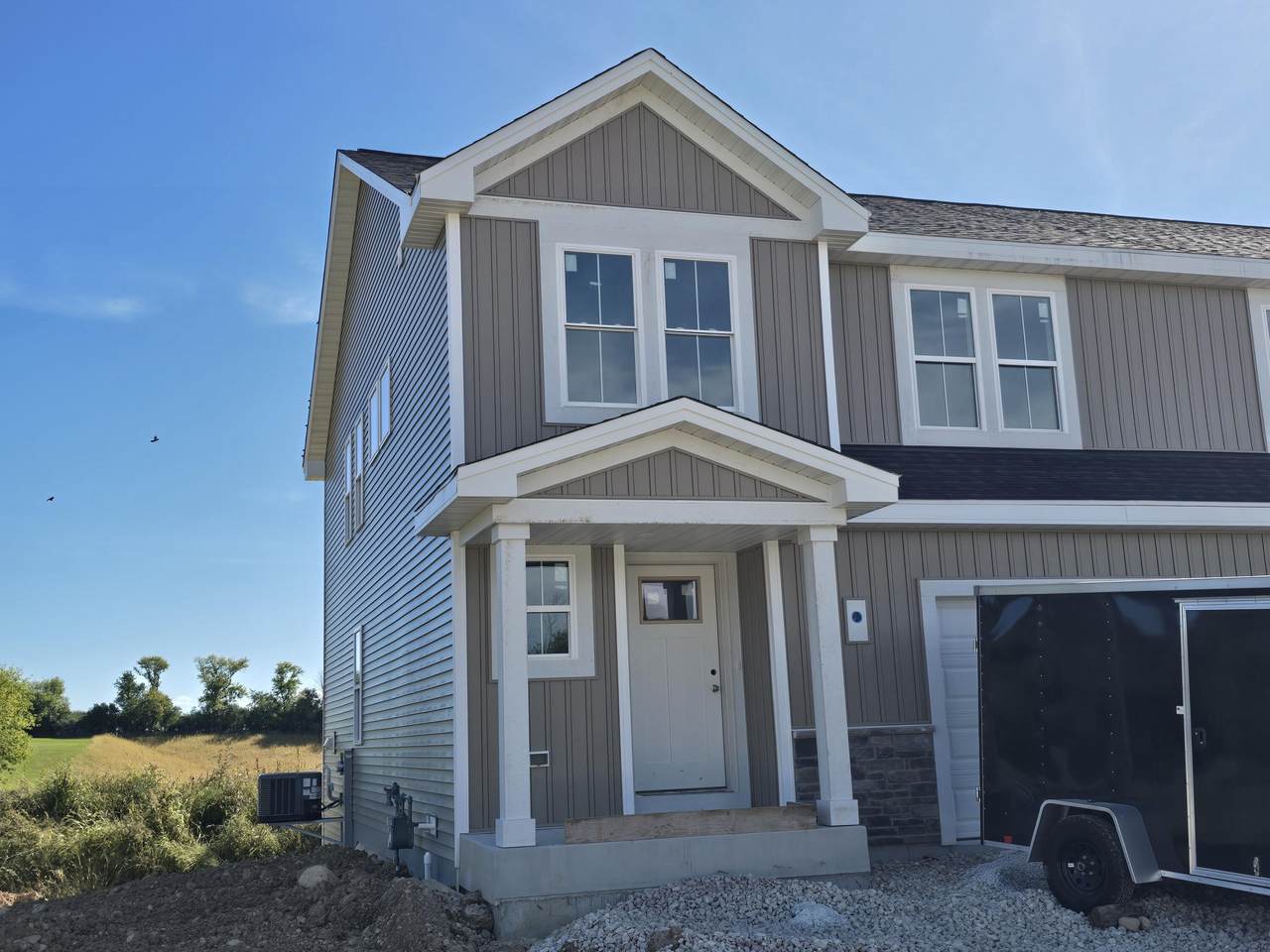 548 Harvest Ln - Photo 1