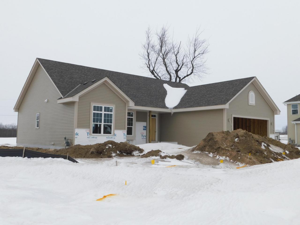 319 Log Cabin Ln - Photo 1