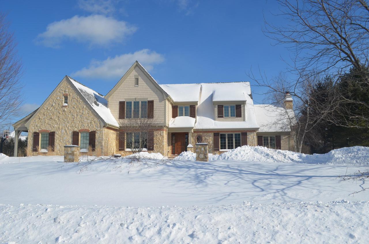 10544 Wood Crest Dr - Photo 1