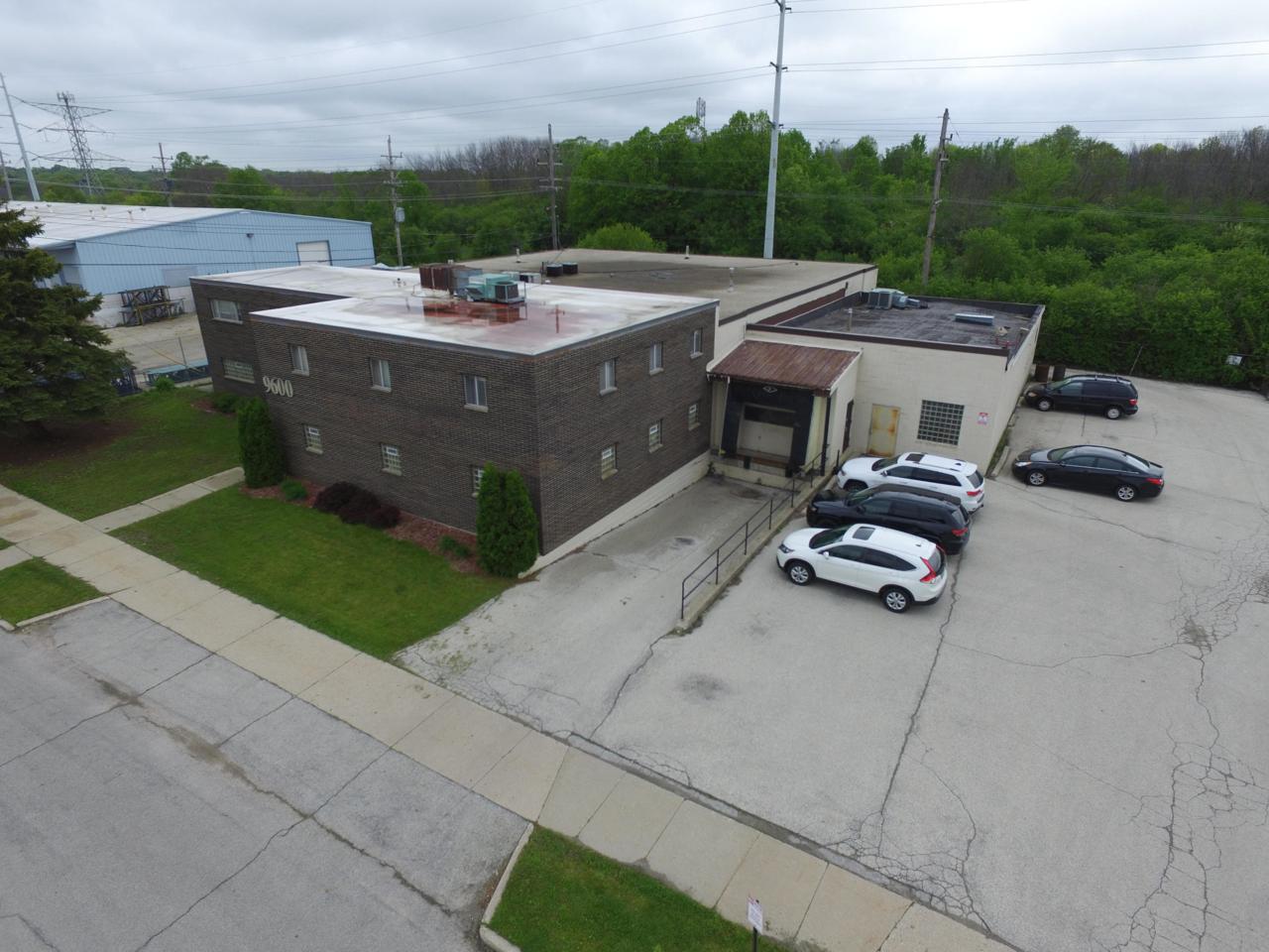 9600 Flagg Ave - Photo 1