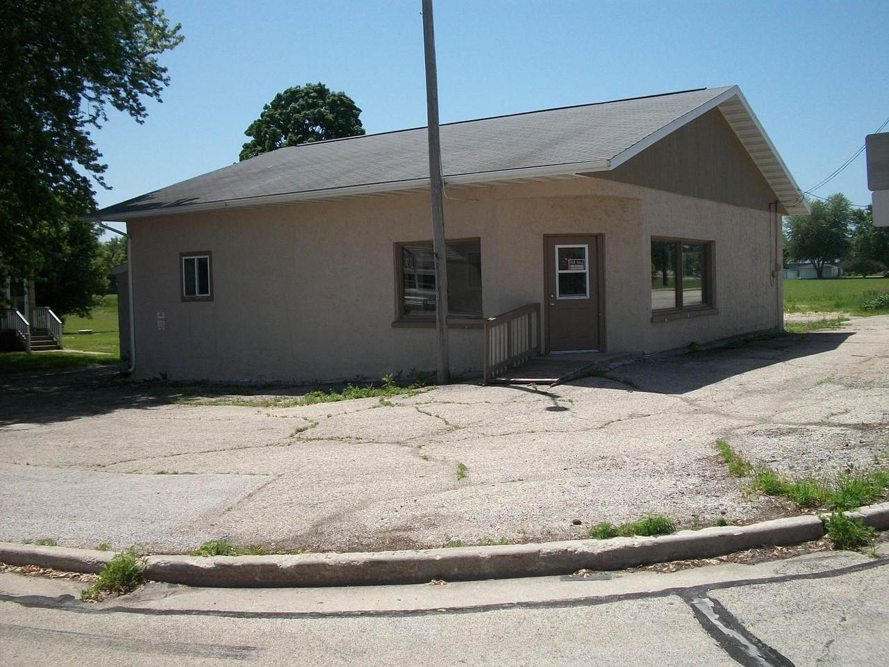 8895 County Highway W - Photo 1