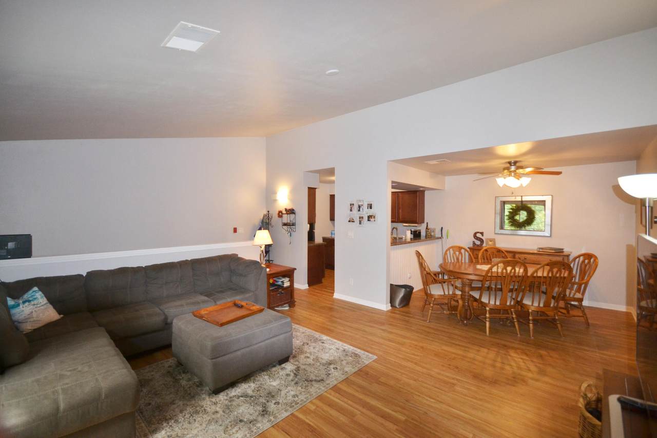 N110W16867 Ashbury Cir - Photo 1