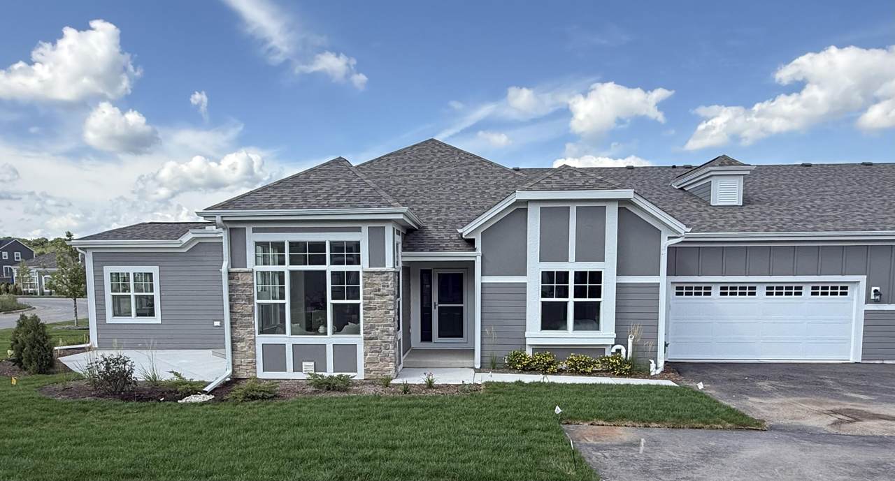 865 Verona Cir - Photo 1