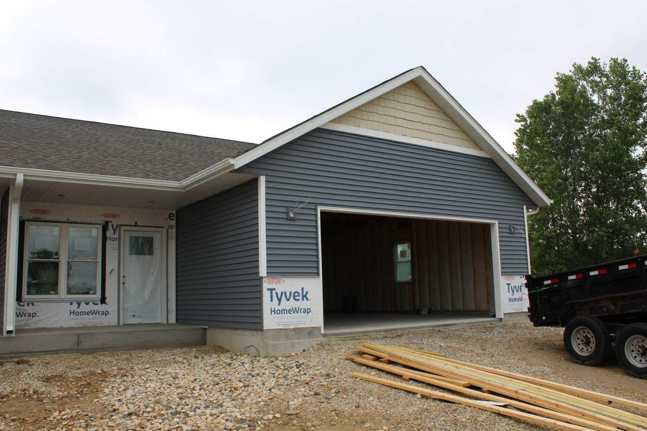 1797 Edgewood Rd - Photo 1