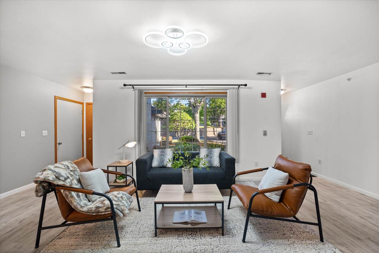 9390 Loomis Rd - Photo 1