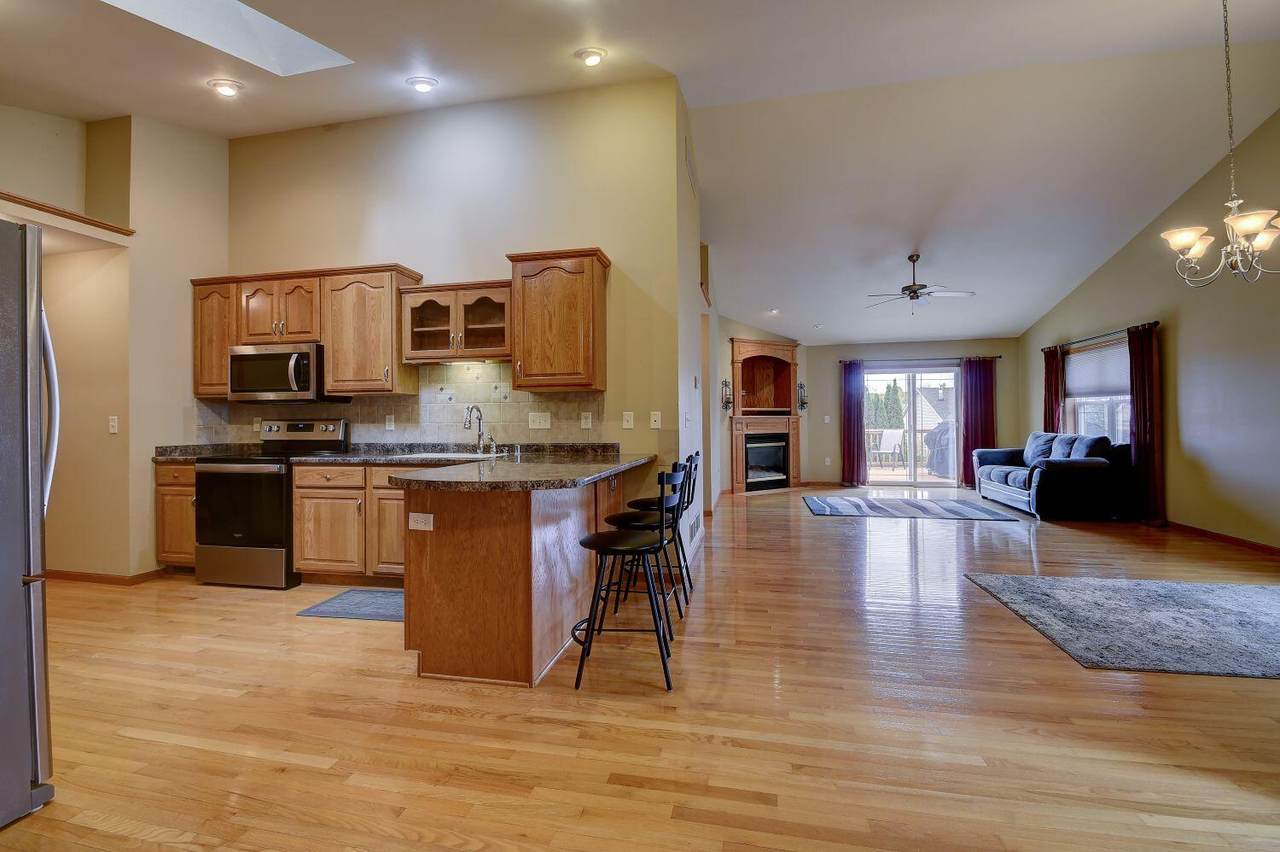 800 Chief Kewaskum Pl - Photo 1