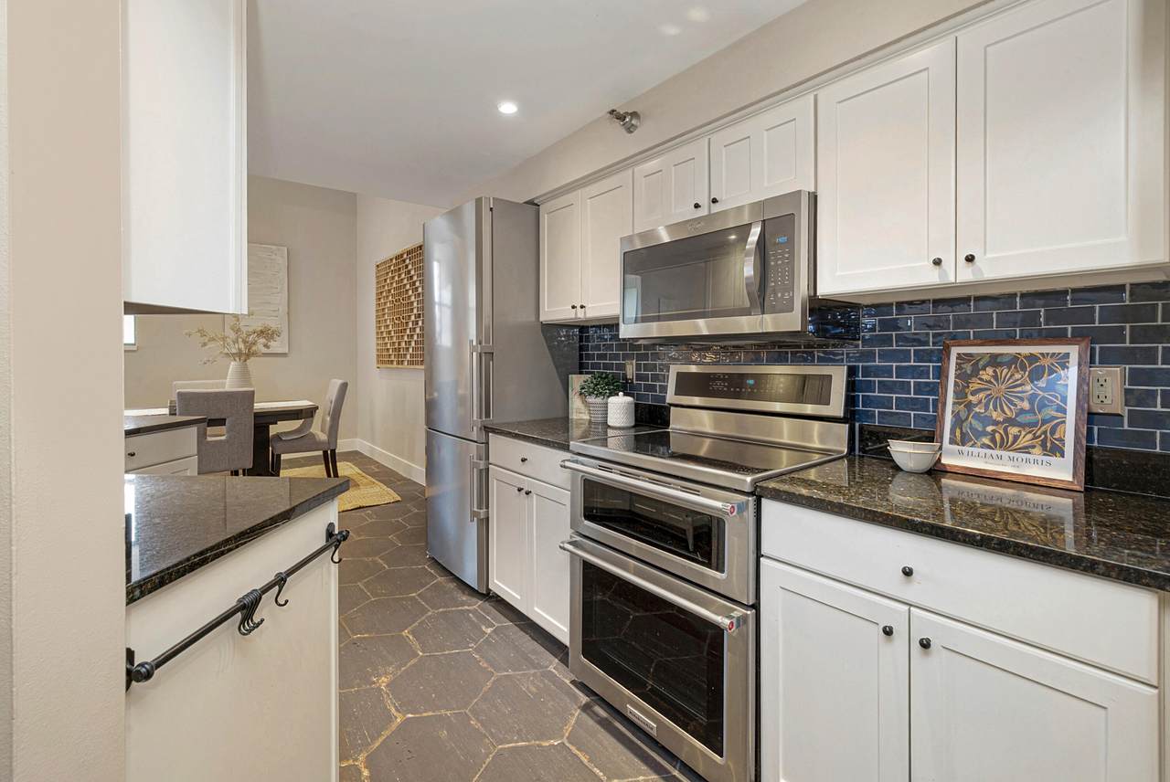 270 Highland Ave - Photo 1
