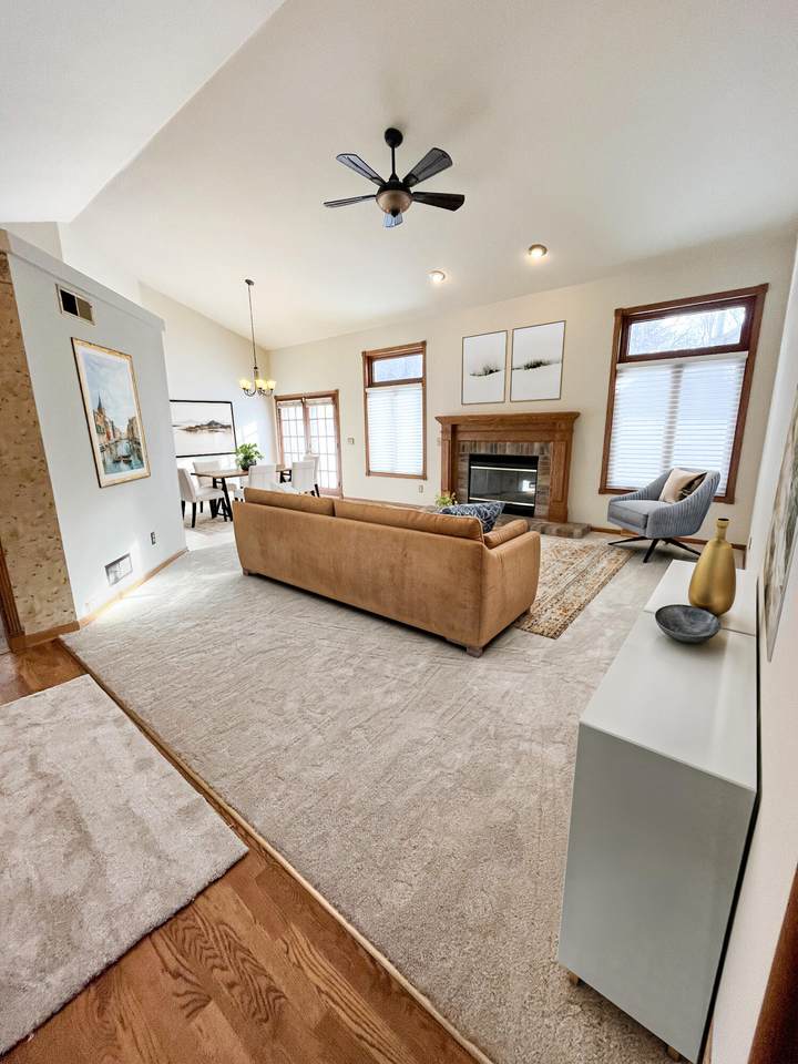 9215 County Line Rd - Photo 1