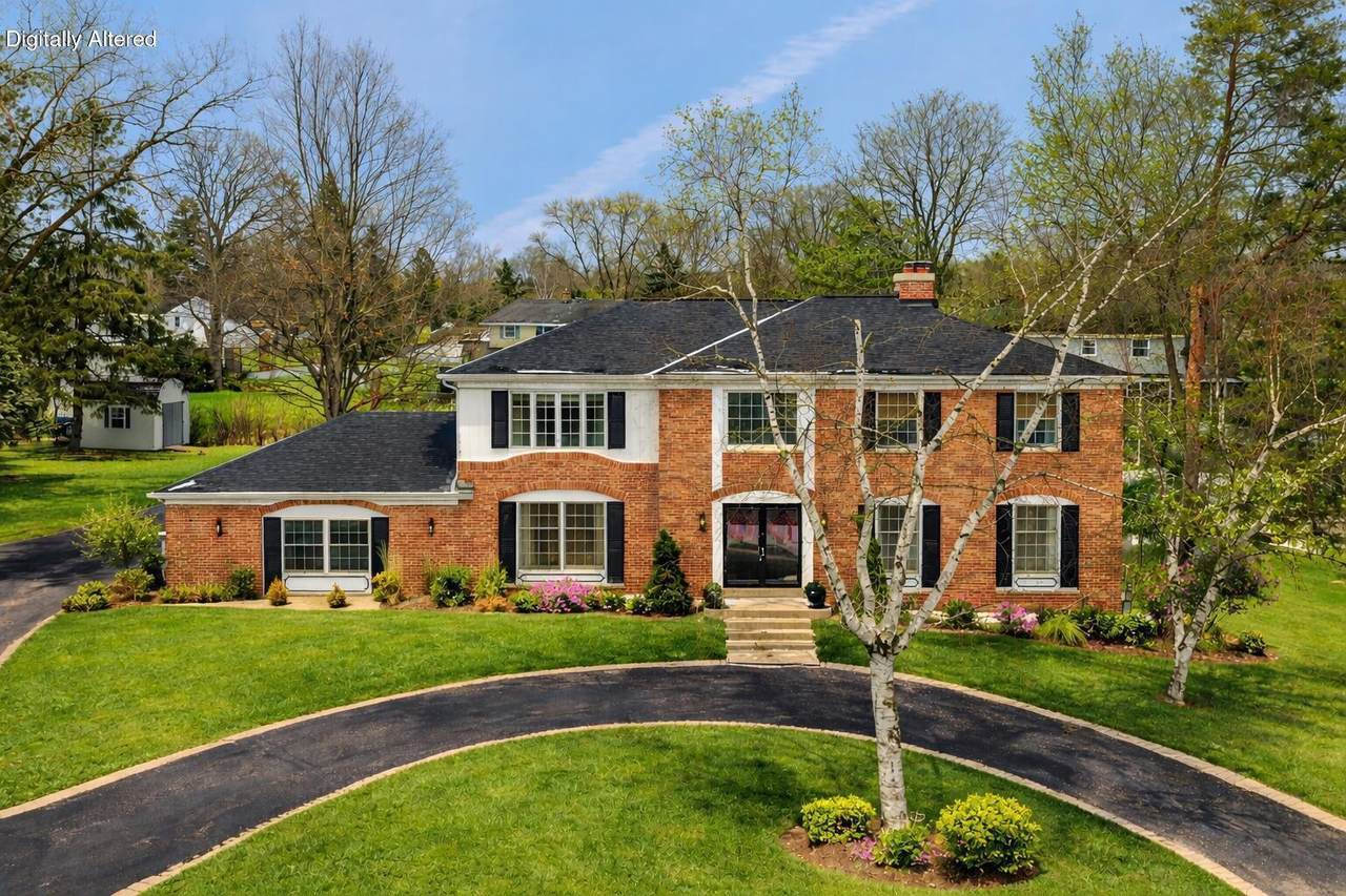 17740 Lisa Ln - Photo 1