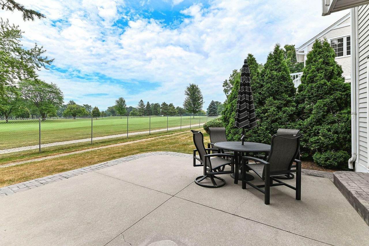 7436 Tuckaway Creek Dr - Photo 1