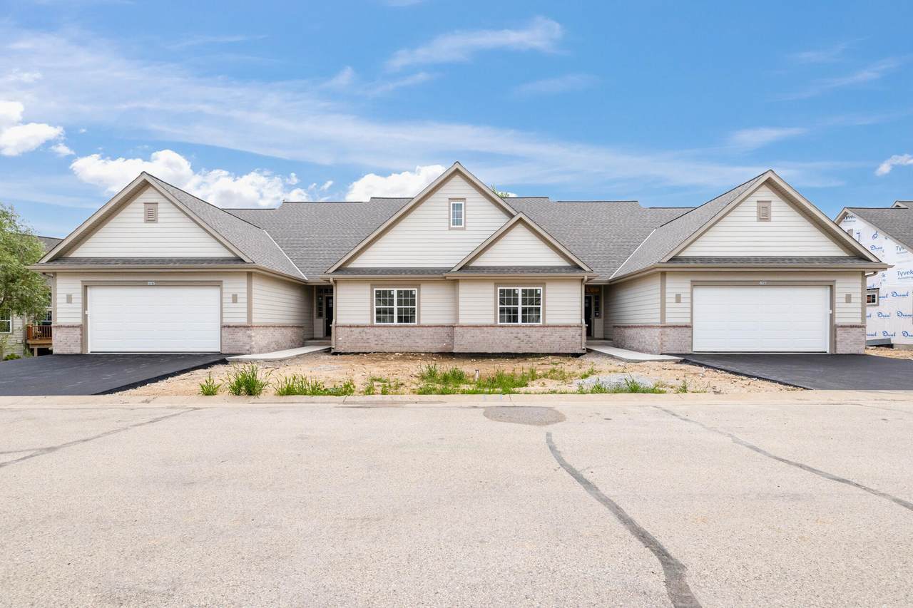 1793 Cedar Ridge Dr - Photo 1