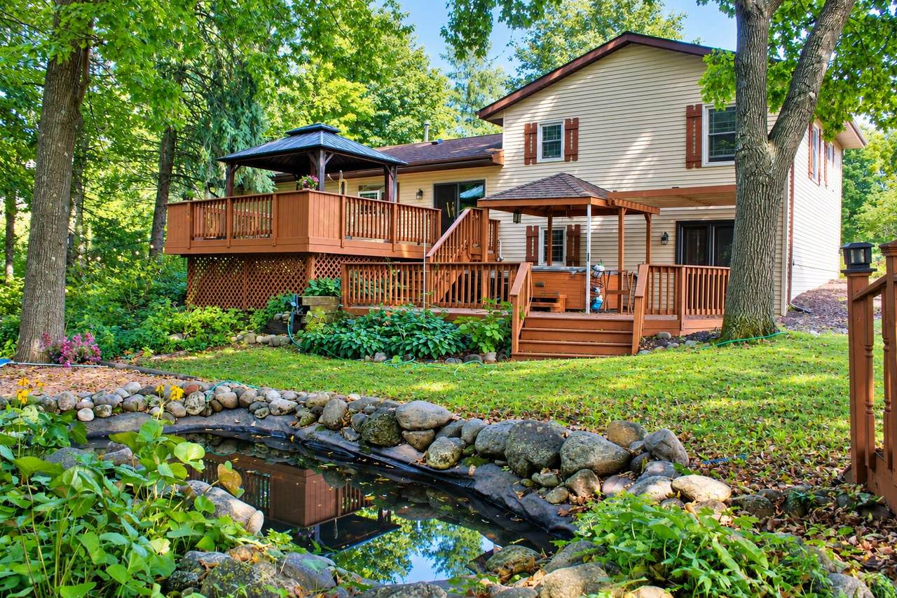 6905 Colt Cir - Photo 1