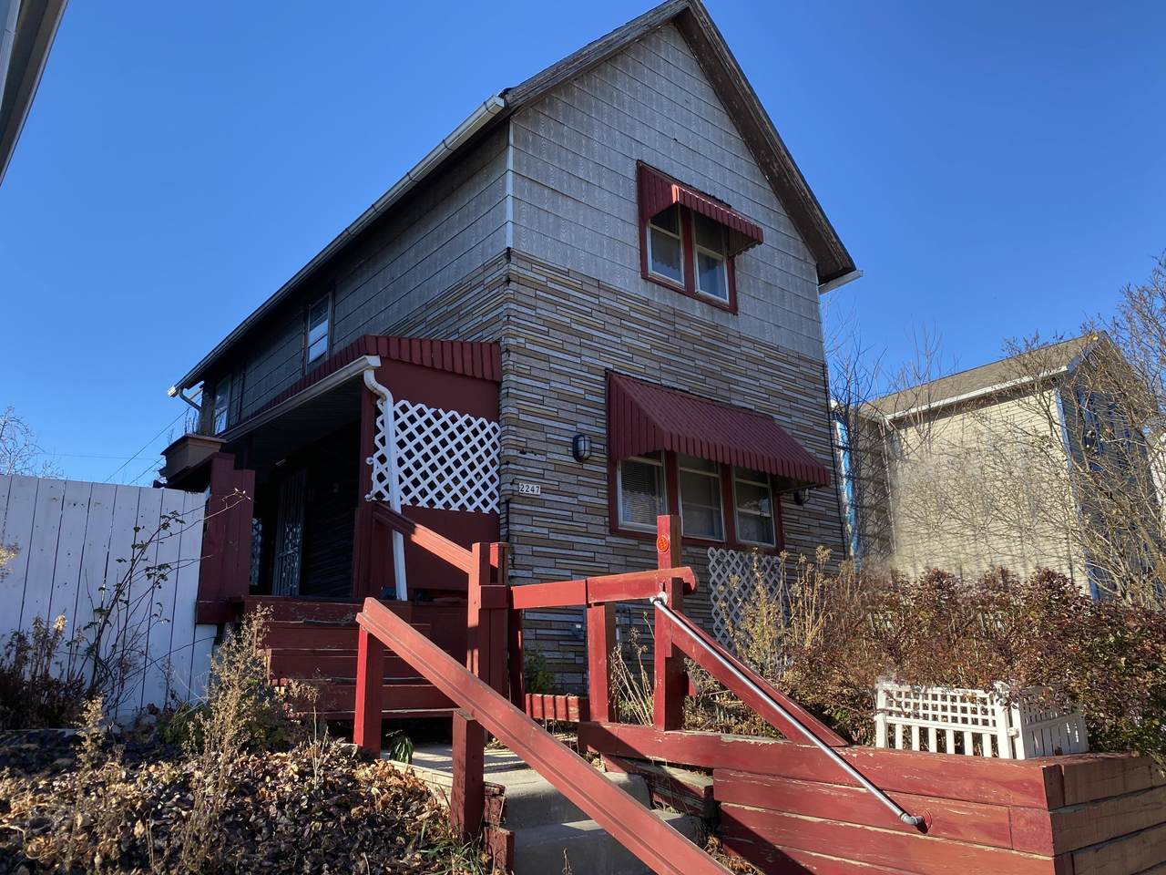 2247 Winchester St - Photo 1