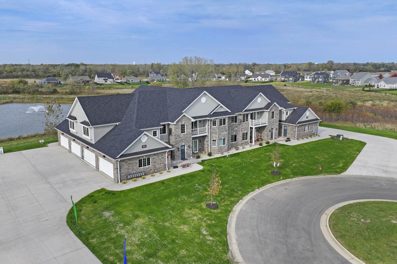 9200 66th Ave - Photo 1