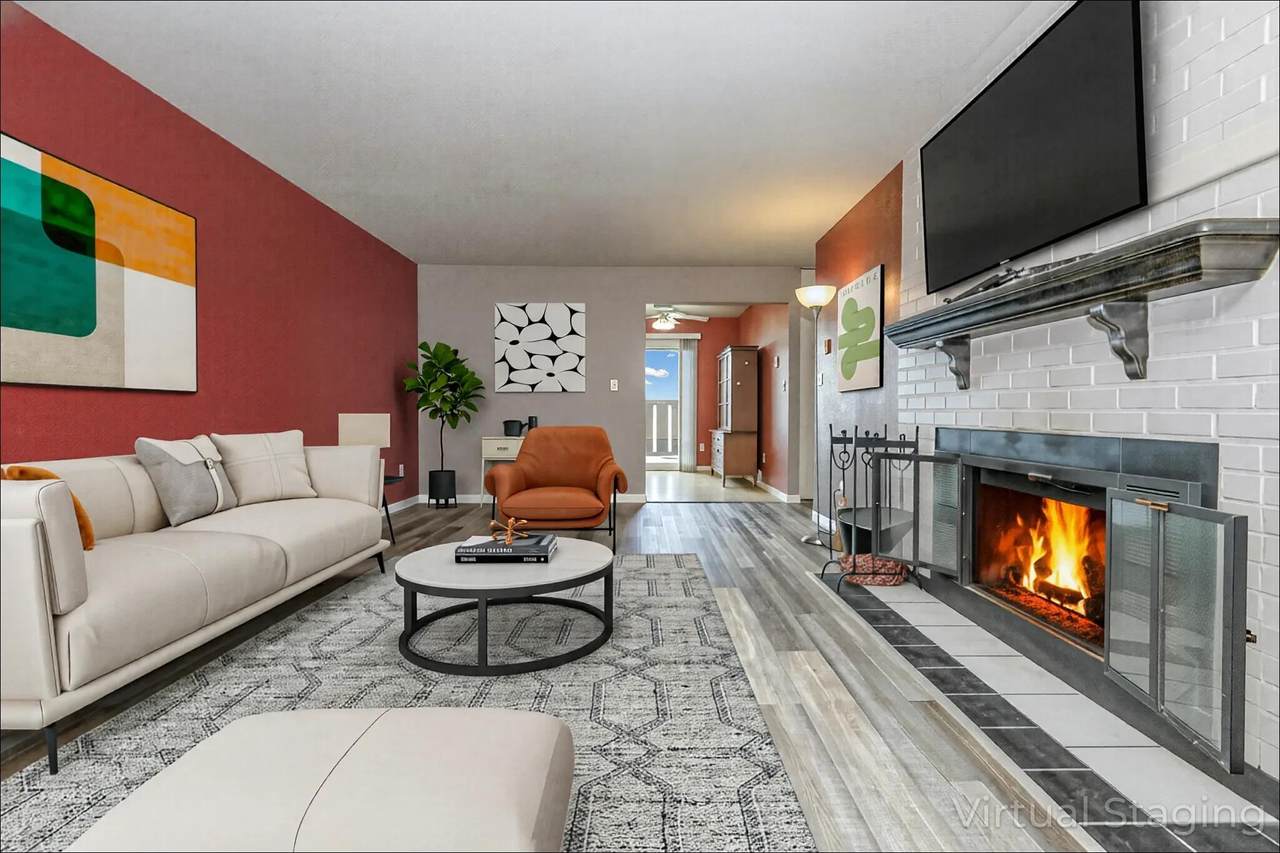 1356 Greenhedge Rd - Photo 1