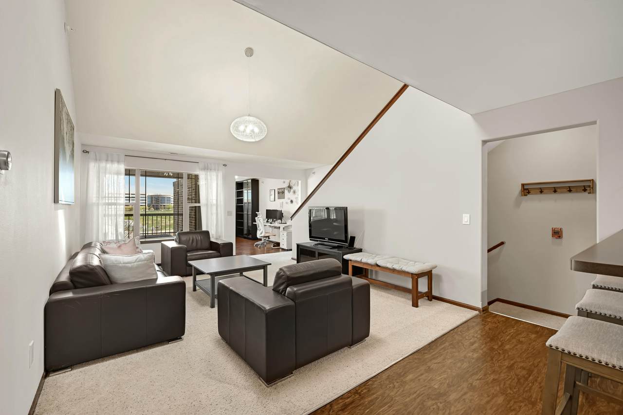 2849 Drexel Ave - Photo 1