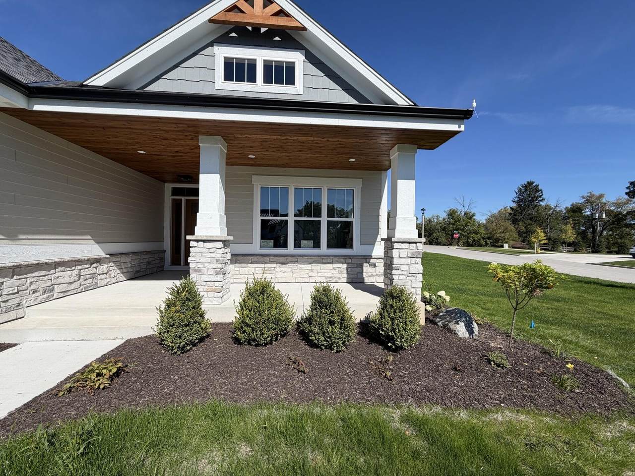 https://bt-photos.global.ssl.fastly.net/milwaukee/1280_boomver_3_1978705-2.jpg