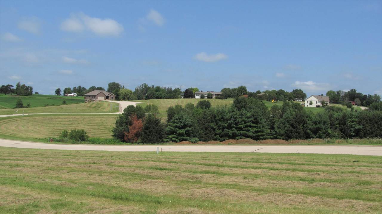 LOT 17 16TH FAIRWAY DR - Photo 1