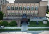 302 58th St - Photo 4