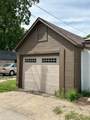 1104 Pleasant St - Photo 6