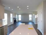728 Hummingbird Ct - Photo 12