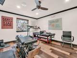 10555 Parnell Ave - Photo 17
