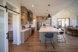 W253N5531 Crescent Hill Dr - Photo 14