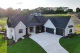 W253N5531 Crescent Hill Dr - Photo 2